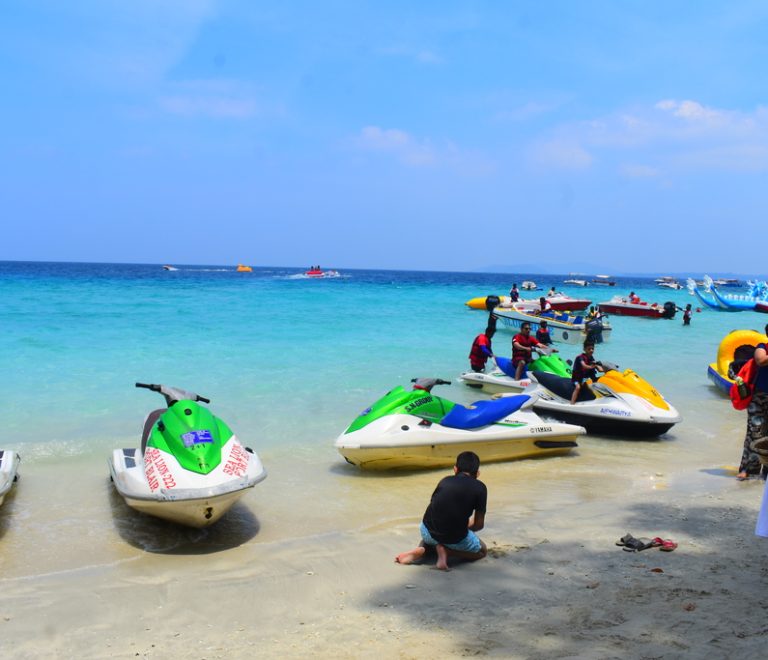 Elephanta Beach